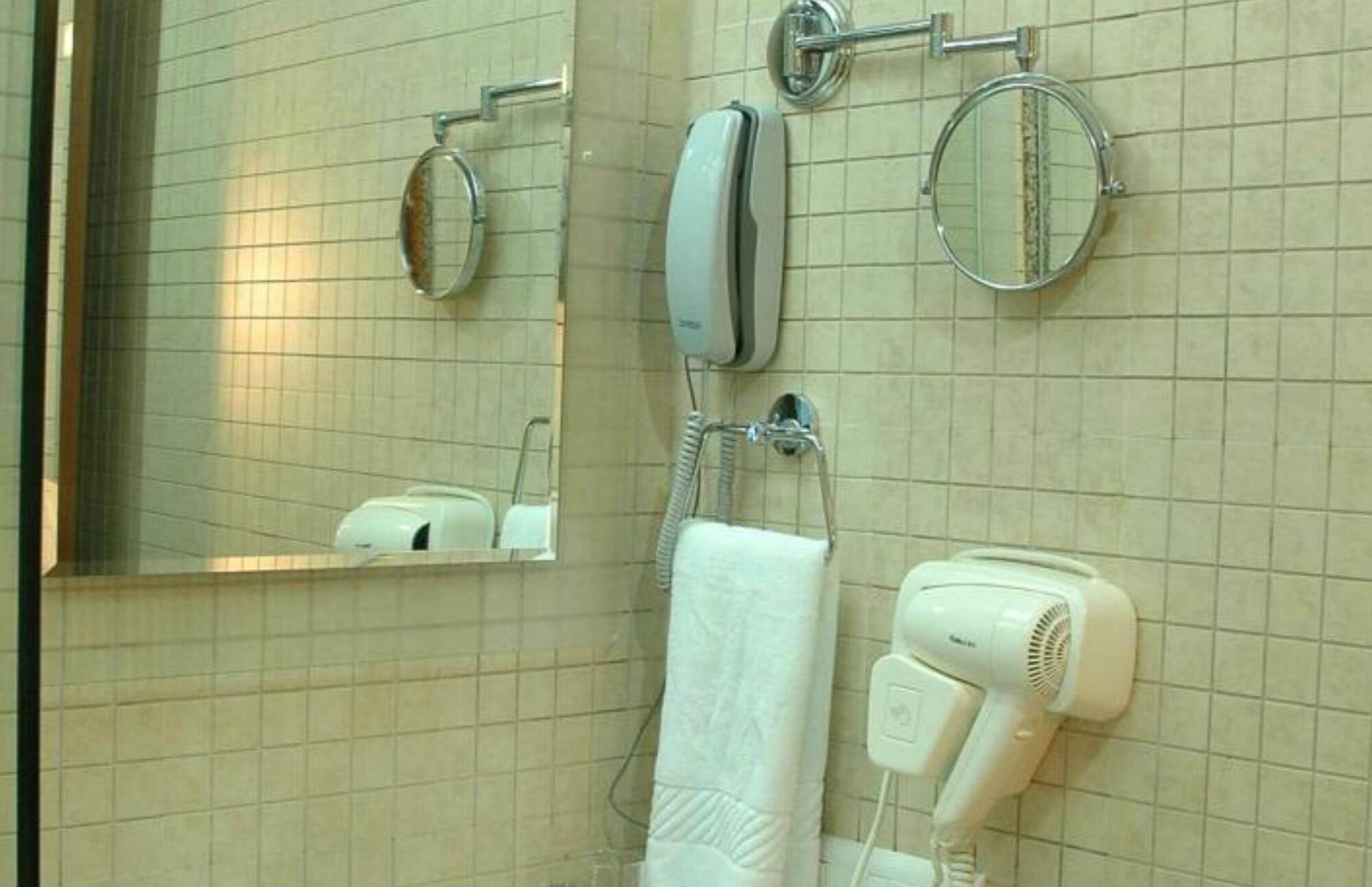 Fabhotel Shubhangan - Nr Bandra Mumbai Kültér fotó