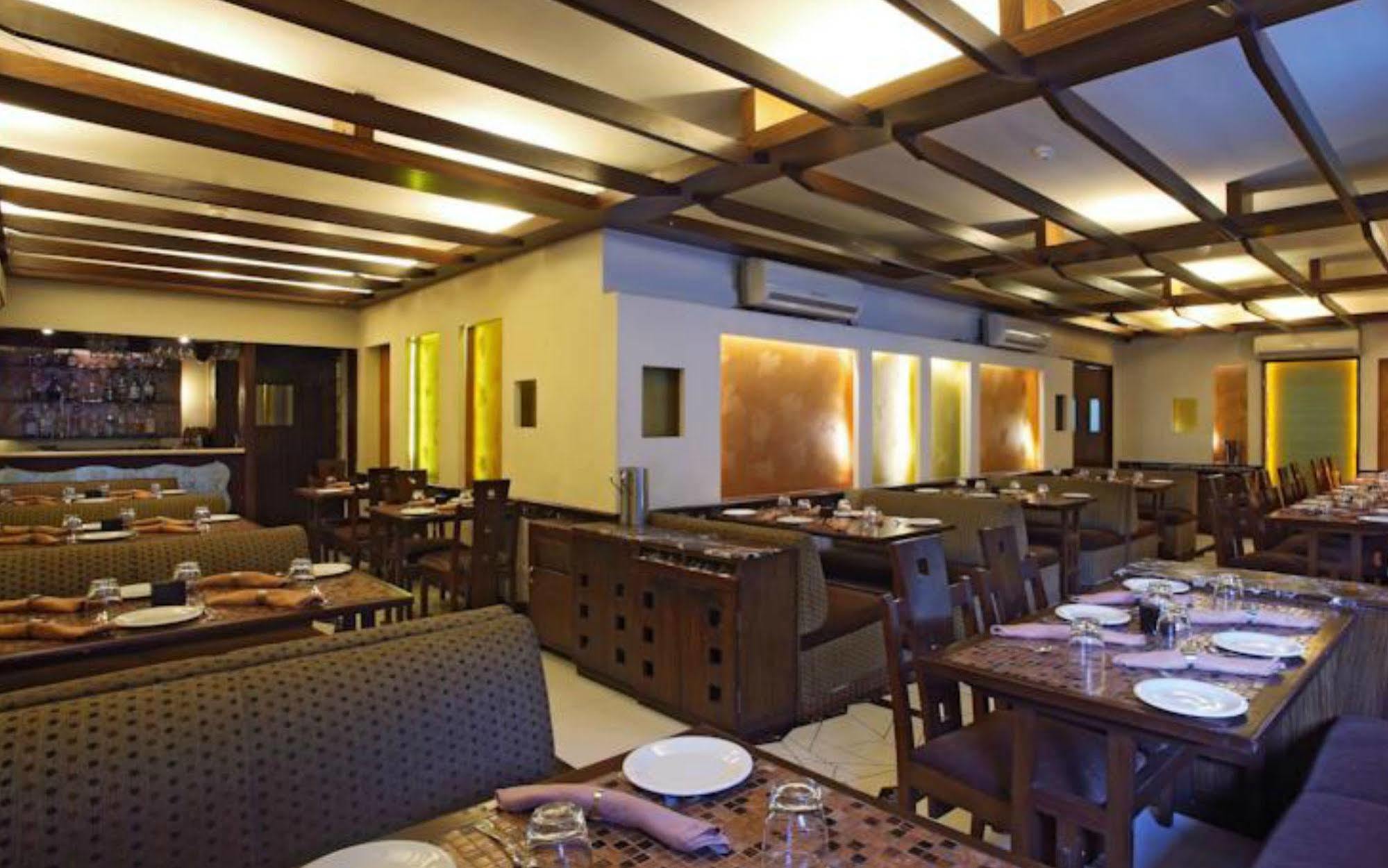 Fabhotel Shubhangan - Nr Bandra Mumbai Kültér fotó